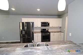 912 S 25th St, Unit 134 in Copperas Cove, TX - Building Photo - Building Photo