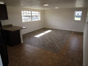 1221 Essex Rd in Daytona Beach, FL - Building Photo - Building Photo