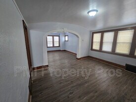 4227 N 26th St in Milwaukee, WI - Building Photo