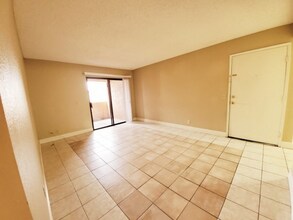 3151 N Soaring Gulls Dr in Las Vegas, NV - Building Photo - Building Photo