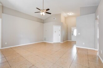 281 Meagan Beth Rd in Apopka, FL - Building Photo - Building Photo