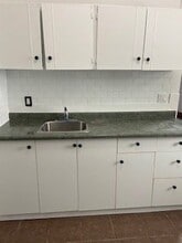 4 Front St E in Kawartha Lakes, ON - Building Photo - Building Photo