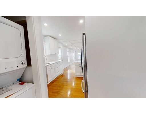 1008 Winthrop Ave-Unit -1 in Revere, MA - Building Photo - Building Photo