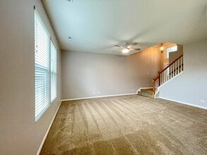 116 Devoe Dr in Oswego, IL - Building Photo - Building Photo