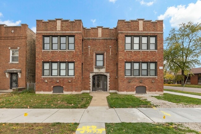 property at 7202 S Indiana Ave