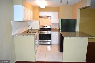 4 S Van Dorn St in Alexandria, VA - Building Photo - Building Photo