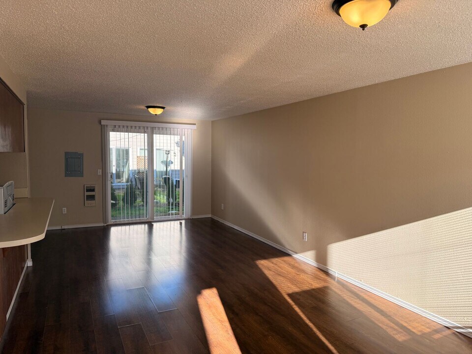 7300 NE 16th Ave in Vancouver, WA - Building Photo