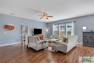 14 Millwood Lake Dr in Savannah, GA - Building Photo - Building Photo