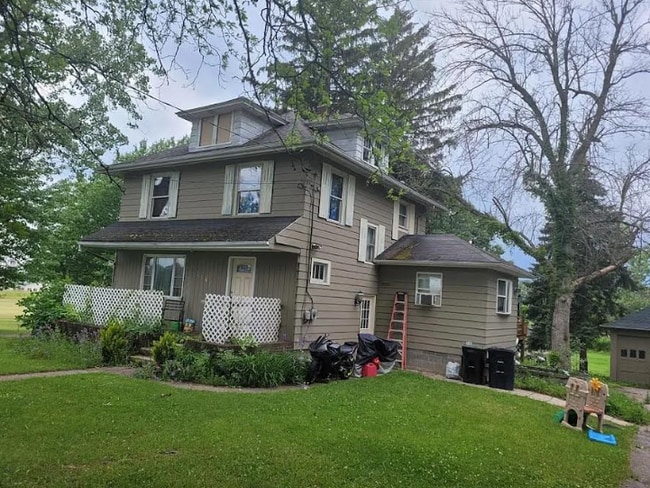 property at 1781 Fairport Nine Mile Point Rd