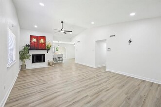 904 Middle Cove Dr in Plano, TX - Building Photo - Building Photo