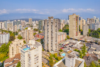 Hendry House in Vancouver, BC - Building Photo - Building Photo
