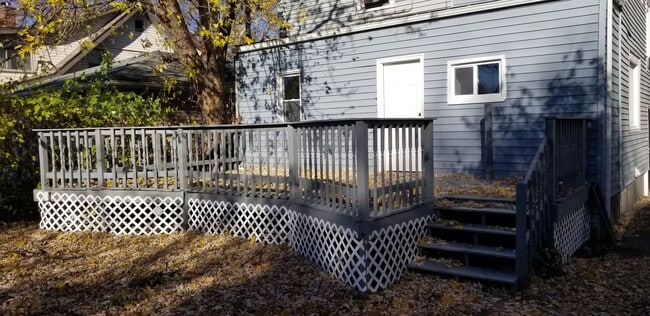 3915 Hyde Ave in Cleveland, OH - Building Photo - Building Photo