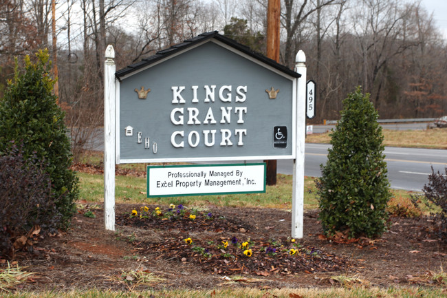 Kings Grant Retirement in Statesville, NC - Building Photo - Building Photo