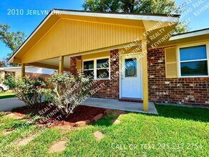 2010 Jerlyn Dr in Denham Springs, LA - Building Photo - Building Photo