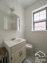 4829 N Damen Ave, Unit 202 in Chicago, IL - Building Photo - Building Photo