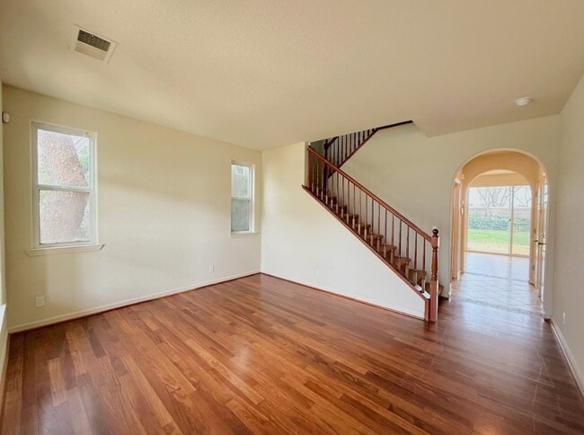 4290 Lasalle Dr in Merced, CA - Foto de edificio - Building Photo