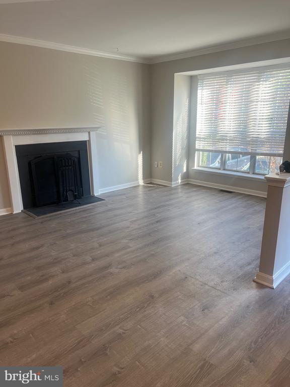 210 High Timber Ct in Gaithersburg, MD - Building Photo - Building Photo