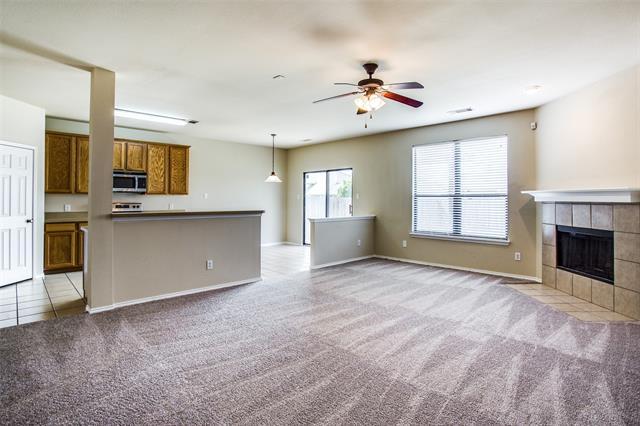 10713 Highland Ridge Rd in Fort Worth, TX - Building Photo - Building Photo