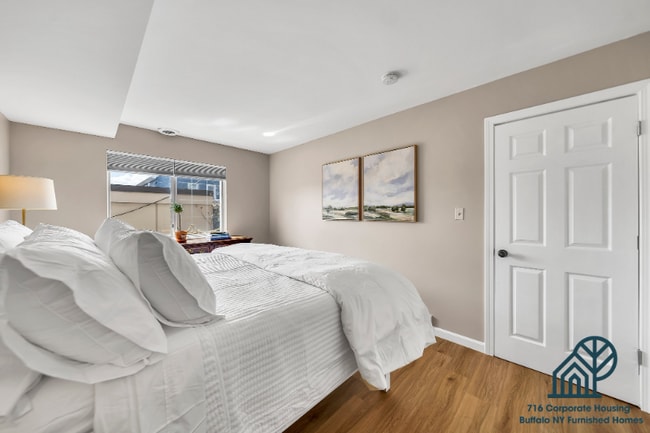 2660 Elmwood Ave in Buffalo, NY - Building Photo - Building Photo