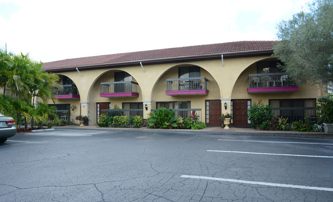 409 Menendez St in Venice, FL - Foto de edificio - Building Photo