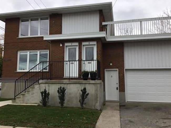 property at 232 Wharncliffe Rd N