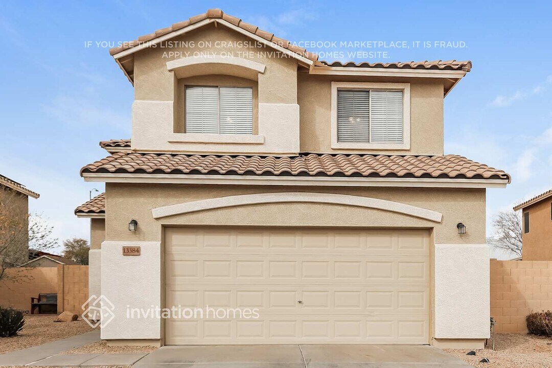 13384 W Evans Dr in Surprise, AZ - Building Photo