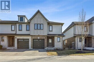 625 Blackbridge Road in Cambridge, ON - Building Photo - Building Photo