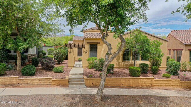 property at 3950 N Edith Way