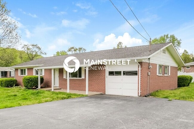 4428 Green Valley Dr in Arnold, MO - Building Photo - Building Photo