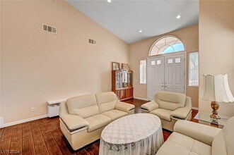 2708 Langlade Ave in Henderson, NV - Building Photo - Building Photo