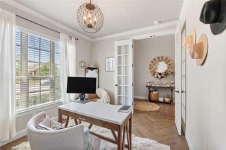 5834 Casstello Dr in Round Rock, TX - Foto de edificio - Building Photo