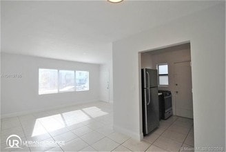 7315 Harding Ave-Unit -1 in Miami Beach, FL - Building Photo - Building Photo