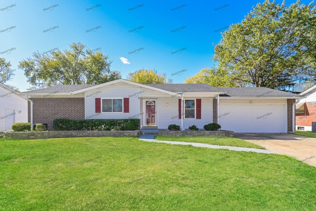 property at 1579 Matlock Dr