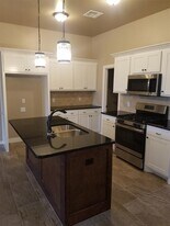 4729 Enclave Pl in Norman, OK - Building Photo