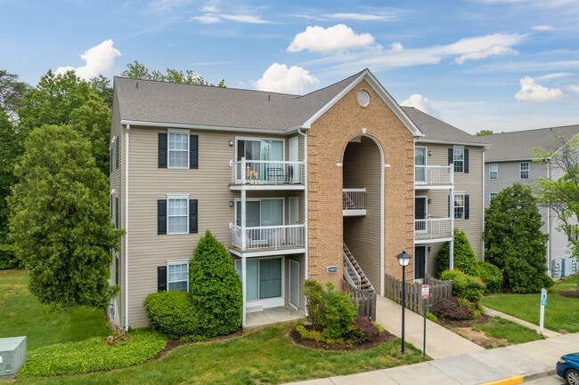 BellaVista in Woodbridge, VA - Foto de edificio - Building Photo