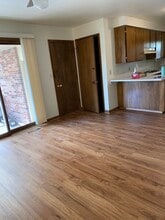 5011 Meredeth St in Lincoln, NE - Building Photo - Building Photo