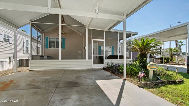 property at 1219 Thomas Dr