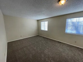 6405 S Oak Way in Littleton, CO - Building Photo - Building Photo