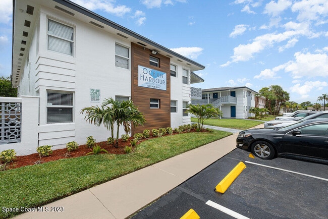 property at 1029 Park Dr