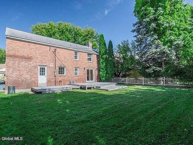 135 Winthrop Ave in Albany, NY - Building Photo - Building Photo