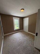 430 Hazlett Ave NW in Canton, OH - Building Photo - Building Photo
