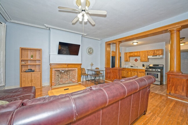 87 Madison Ave, Unit SI ID1501086P in Albany, NY - Foto de edificio - Building Photo