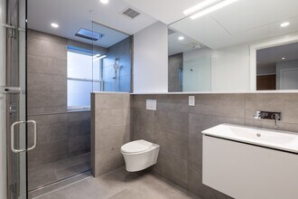 12 Commonwealth Ave in Boston, MA - Foto de edificio - Building Photo