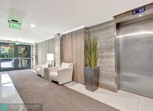 70 Hendricks Isle in Fort Lauderdale, FL - Foto de edificio - Building Photo