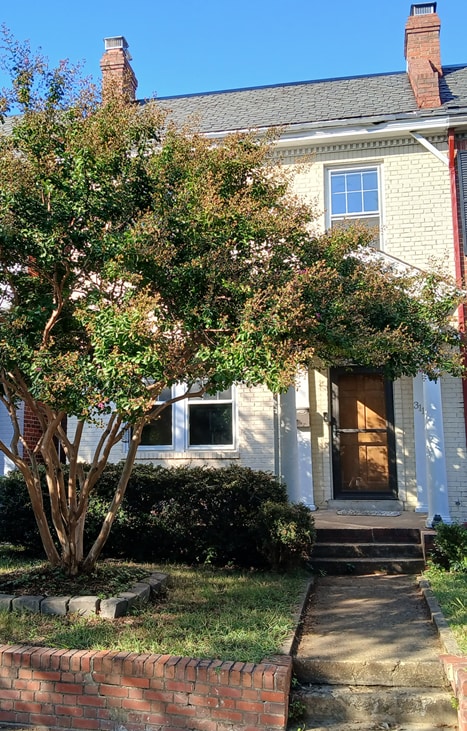 property at 3112 Grove Ave