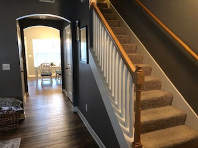 553 Rosedale Ave-Unit -Unit 102 in Nashville, TN - Building Photo - Building Photo