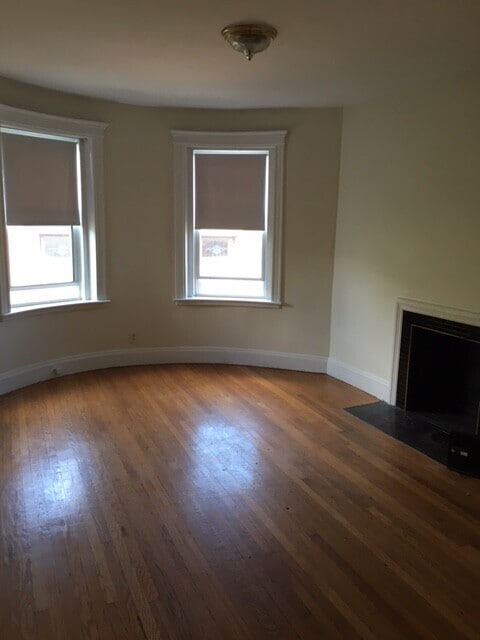 1798 Beacon St, Unit B4