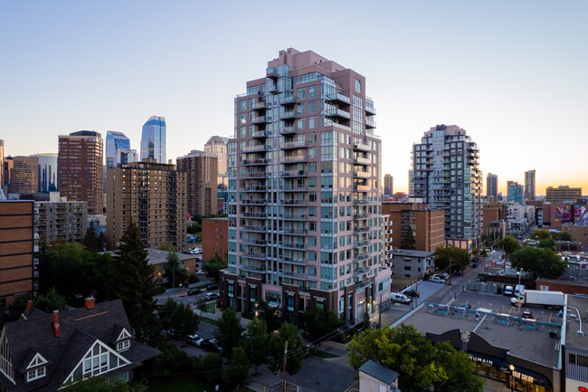 Drake in Calgary, AB - Building Photo - Building Photo