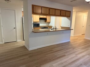 14201 Woolen Oak Ct, Unit 14201 Woolen Oak Court #2 in Aspen Hill, MD - Building Photo - Building Photo