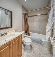 301 S Lakeside Dr in Lake Worth Beach, FL - Building Photo - Building Photo